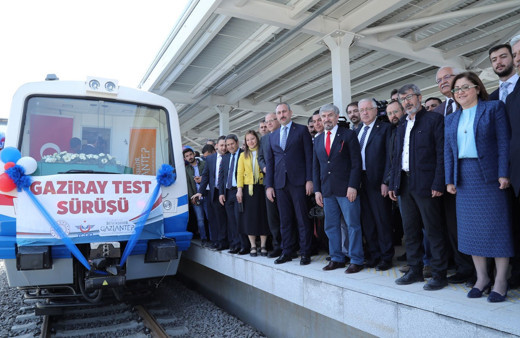 Gaziray'ın test sürüşleri Fatma Şahin'in katılımıyla gerçekleşti