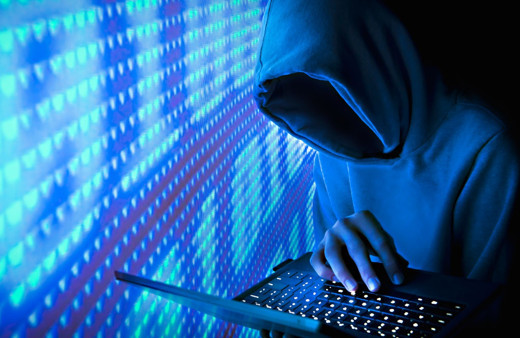 İletişim uzmanından siber zorbalık uyarısı: Yaşlılar daha eğilimli