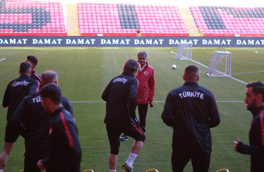 A Milli Takım Moldova maçı hazırlıklarını tamamladı