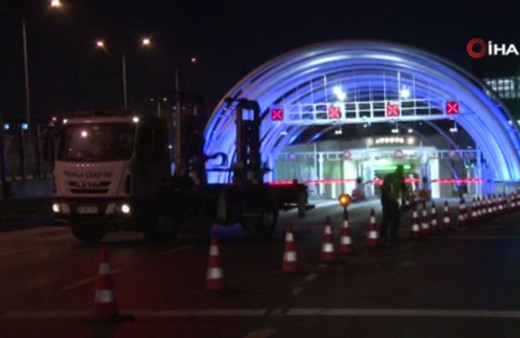 İstanbul'daki Cumhur İttifakı mitingi nedeniyle yollar trafiğe kapatıldı