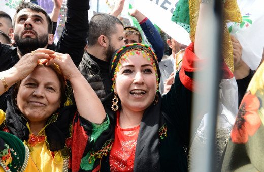 Bakırköy'deki nevruz kutlamasından görüntüler