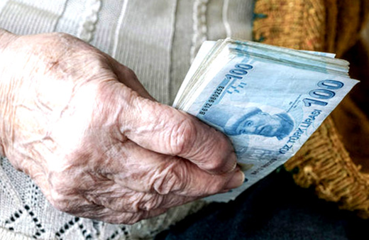 Zam bekleyen emeklilere müjde! 6 ayda bir yükselecek