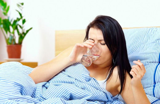 Diyetisyen uyardı: Günlük en az 2,5 litre su tüketin!