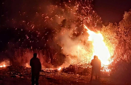 İznik'te yangın bazı evler boşaltıldı