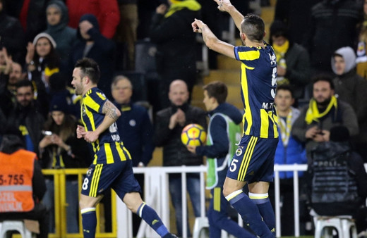 Fenerli yıldıza Olympiakos'tan kanca