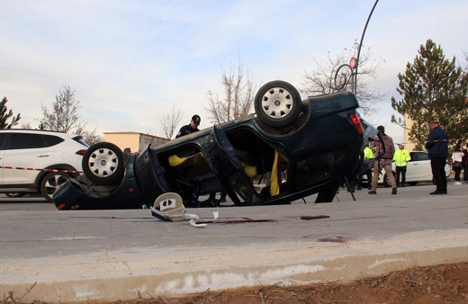 Sivas'ta üniversite kampüsü içerisinde yarış faciası: 1 ölü 3 yaralı