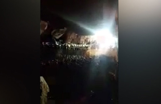 MHP'li Cengiz Ergün yapıldığını zannettiği yolu seçmene 2 Kez Sordu, "Hayır" cevabını aldı