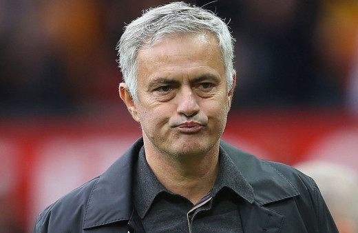 Benfica, Jose Mourinho yönetimindeki ilk maçında rakibini 3-0 yendi