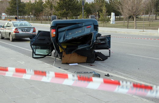 Sivas'ta üniversite kampüsü içerisinde yarış faciası: 1 ölü 3 yaralı