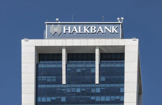 Fitch Ratings Halkbank'ı negatif izlemeden çıkardı