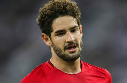 Galatasaray alamadı Pato'nun yeni takımı belli oldu