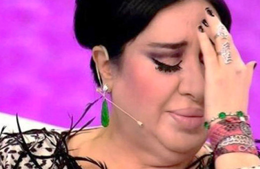 Nur Yerlitaş kaç yaşında aslen nereli Arap mı hastalığı ne?