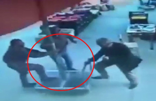 Osmaniye'de şemsiye ile uçan vatandaş konuştu