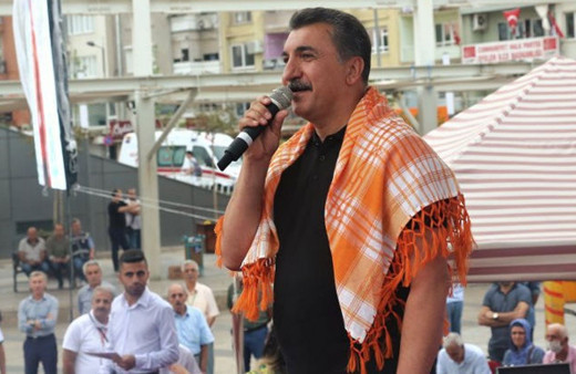 Ünlü sanatçı Ferhat Tunç hakkında yakalama kararı!