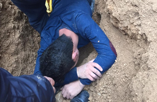 Malatya'da göçük altında kalan işçi kurtarıldı