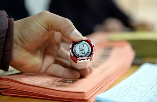 Bursa'da Alinur Aktaş mı Mustafa Bozbey mi? İşte kritik sonuçlar