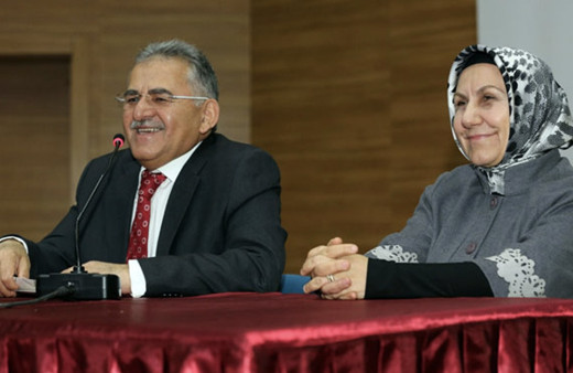 Memduh Büyükkılıç aslen nereli eşi Necmiye ve çocukları kimdir?