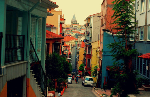 Cihangir'in yeni muhtarı seçildi: İşte ikametsiz Adnan