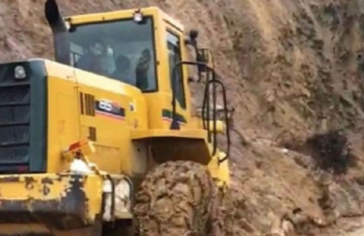 Bingöl Solhan'da toprak kayması