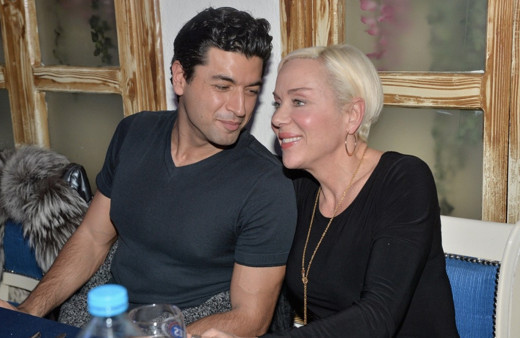 Buğra Bahadırlı kaç yaşında Billur Kalkavan sevgilisi  kimdir mesleği