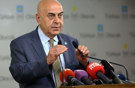 İYİ Partili Cihan Paçacı 'Millet iradesine saygısızlık'