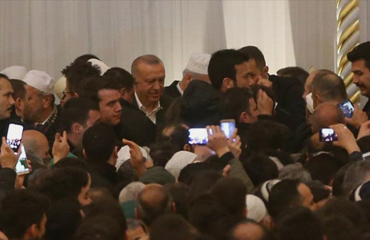 Cumhurbaşkanı Erdoğan, Çamlıca Cami'nde Kur'an okudu