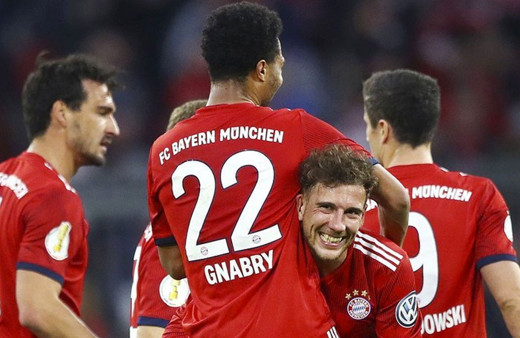 Bayern Münih öldü öldü dirildi