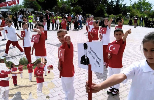 23 Nisan şarkıları 2020 notaları ve 23 Nisan şarkı sözleri