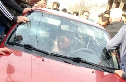 Batman'da tacizciyi linçten polis kurtardı