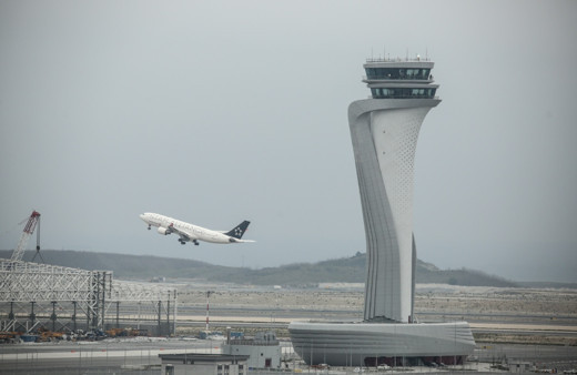 'Büyük Göç' sonlandı! İstanbul Havalimanı'nda seferler başladı