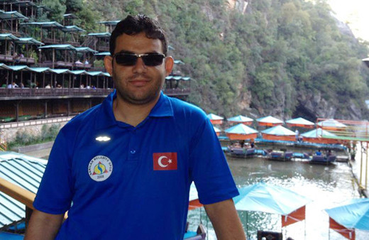 Antalya'da feci ölüm! Halısahada fenalaşıp hayatını kaybetti