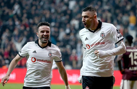 Beşiktaş'ın yeni kaptanı belli oldu