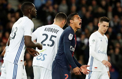 Şampiyonluk yolunda PSG'ye ağır darbe