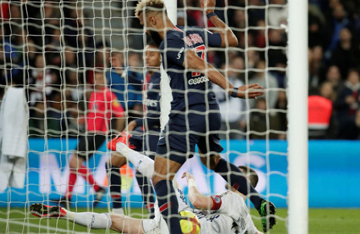 Choupo-Moting imkansızı başardı şampiyonluk kaçtı