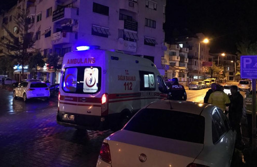 Kuşadası’nda bıçaklanan travesti adliyeye sığındı