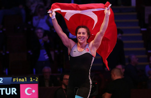 Yasemin Adar, Avrupa şampiyonu oldu