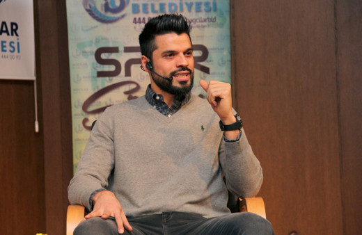 Gökhan Zan: Antrenörler futbolcuları dövüyor!