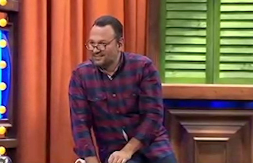 Güldür Güldür sunucusu Ali Sunal, Erdoğan'a gönderme yaptı! Sosyal medya yıkıldı