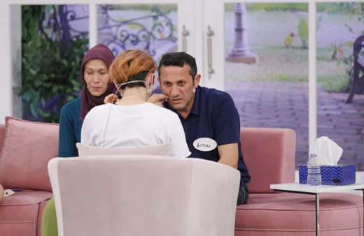 Zorla benimle birlikte oldu! Nazan Kaya itiraf etti Esra Erol yakalattı