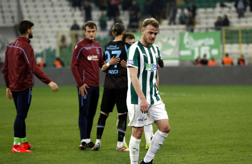 Bursaspor geçen sezonu mumla arıyor