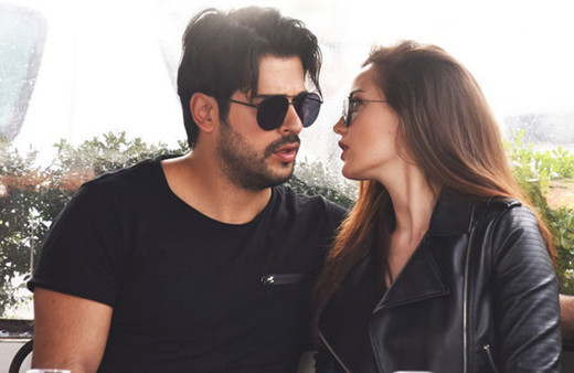 Fahriye Evcen'in annelik gözyaşları! Burak Özçivit, bebeği görünce bakın nasıl tepki verdi