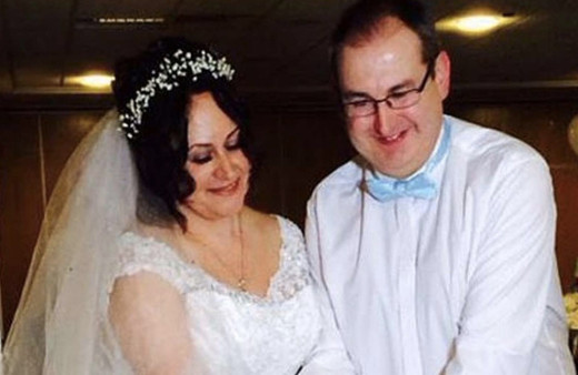 Almula Merter'in eşi Robert Churm kimdir ne iş yapıyor?