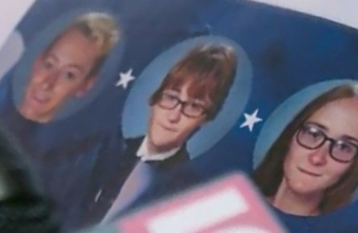 Üçüzlerdeki tuhaflığı öğretmenleri farketti!