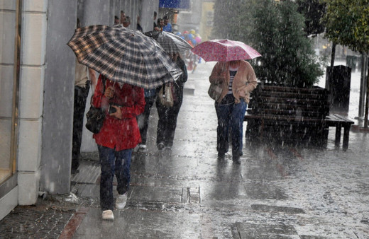 Meteorolojiden Doğu Karadeniz için sağanak yağış uyarısı