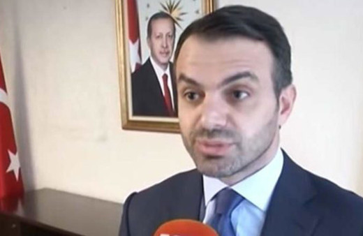 AK Partili’li Altunışık Yavaş’ı ‘tek adam olmakla’ suçladı