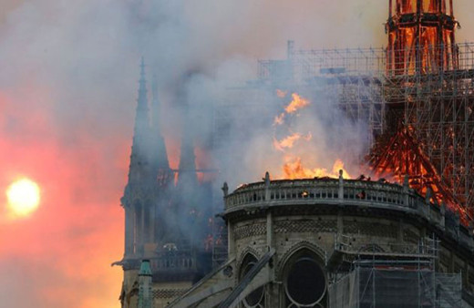 Notre Dame için uluslararası mimari yarışma