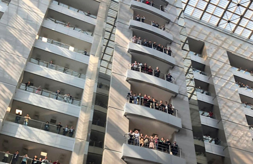 Ekrem İmamoğlu mazbata almaya gelince! Adliyede böylesi görülmedi