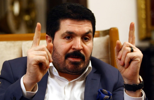 Ağrı Belediye Başkanı Savcı Sayan Suriyelilere sıcak çorba dağıttı gönülleri ısıttı