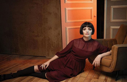 Gonca Vuslateri öpüşmekten, Su Kutlu bar kavgasından kovuldu