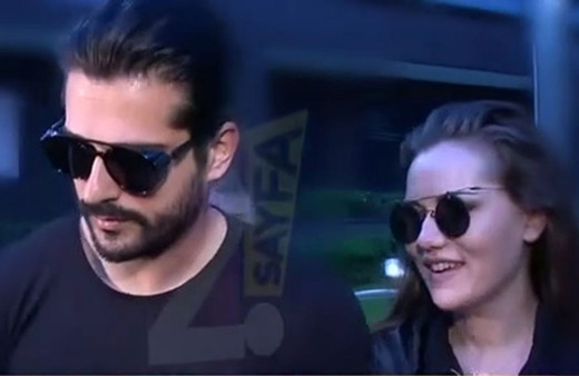 Burak Özçivit ve Fahriye Evcen bebekleri için kesenin ağzını açtı